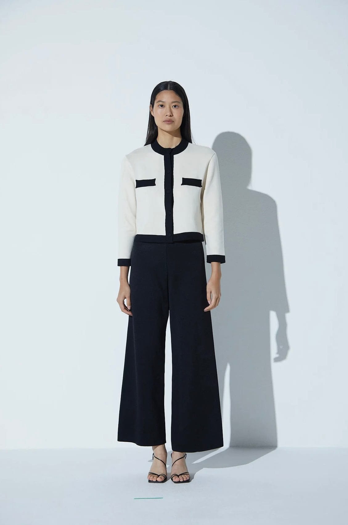 Viviane Furrier -  Casaco Spencer em Tricot