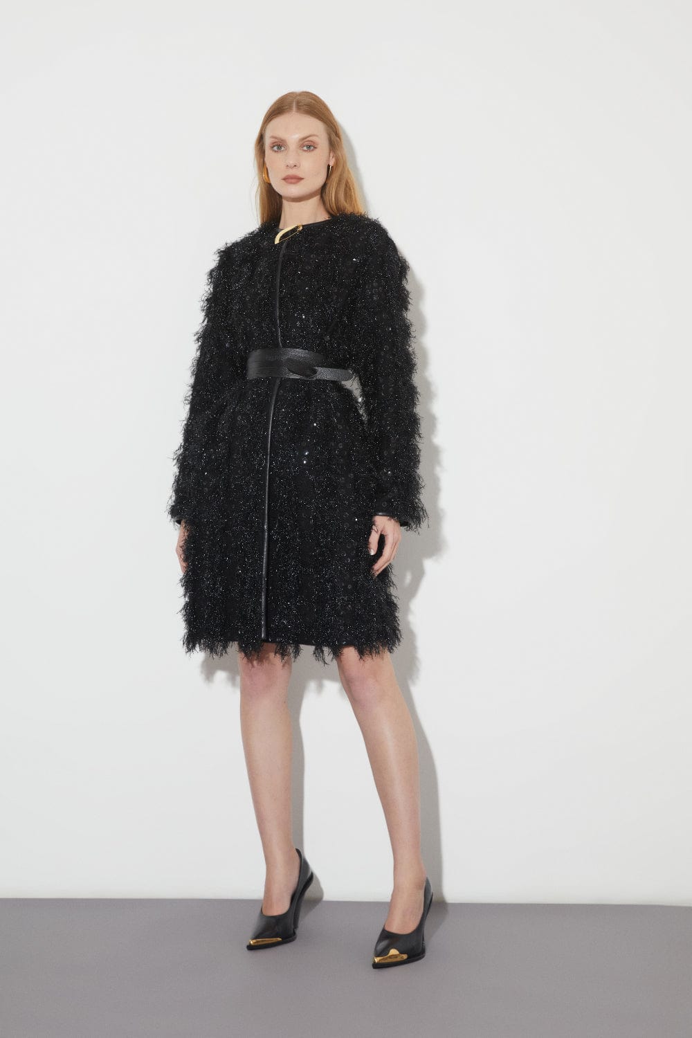 Coven - Sobretudo 3/4 Tricot Franjado e Bordado Preto