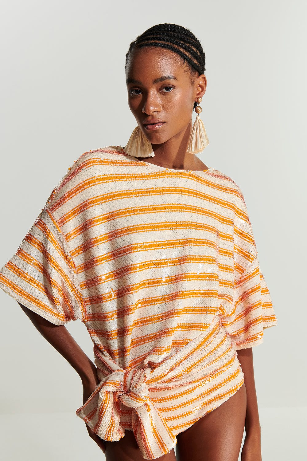 L'Cecci - Blusa Cropped Manga Curta em Paetês