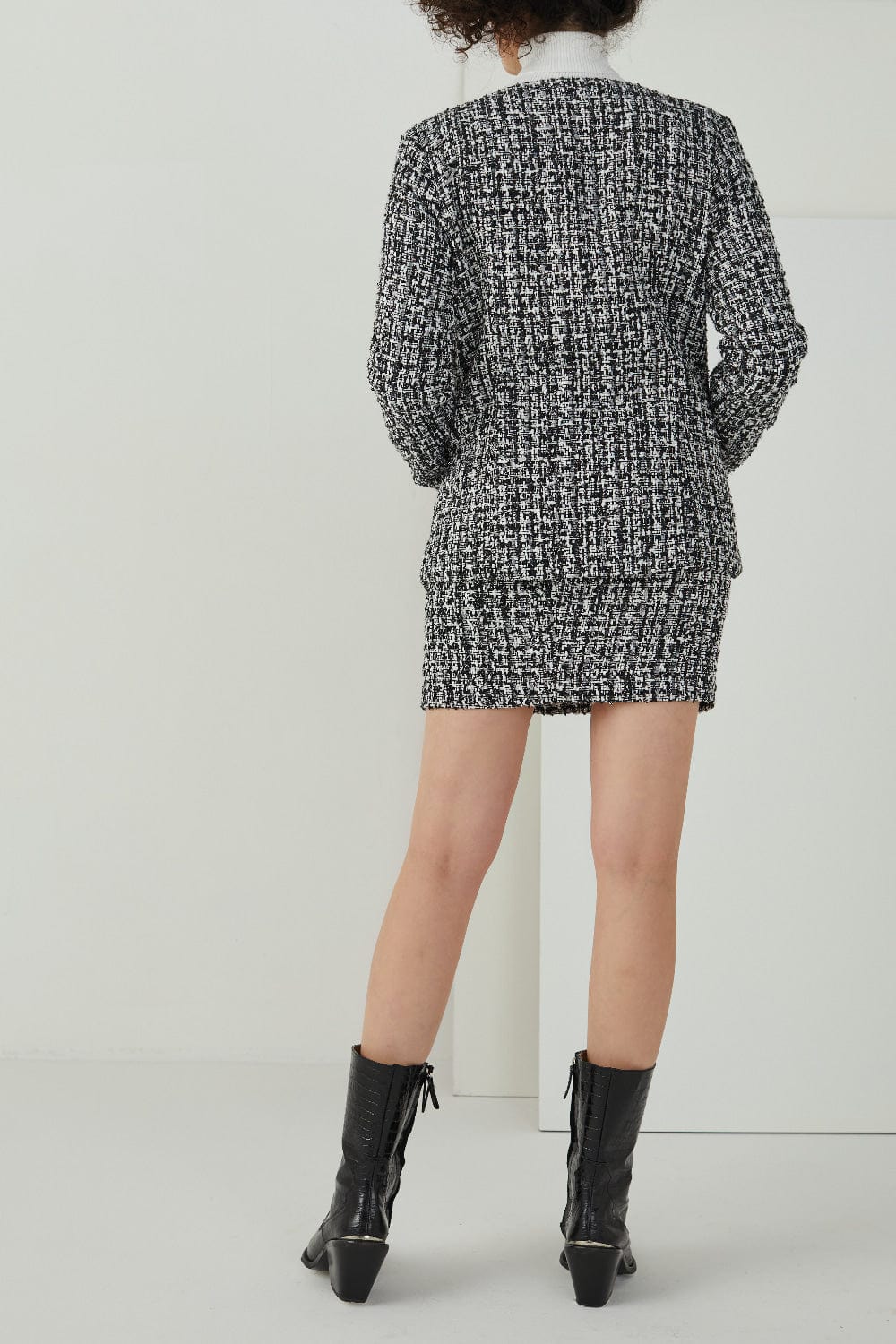 Rock Lola - Blazer Tweed com Botões de Pérola