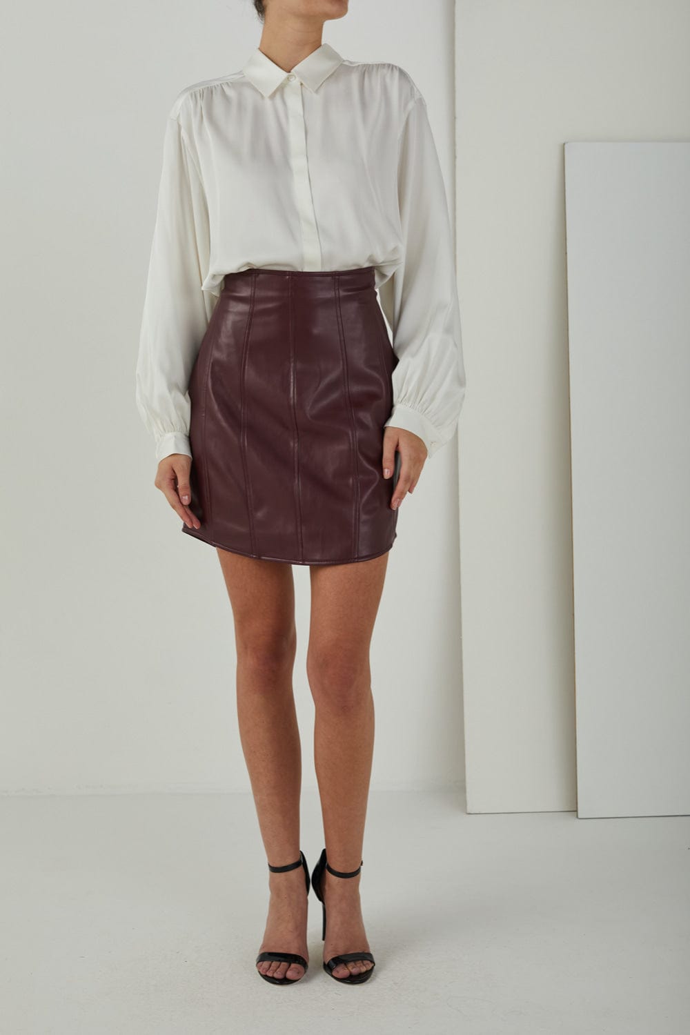 Spell - Saia Curta com Cós Alto Bordô