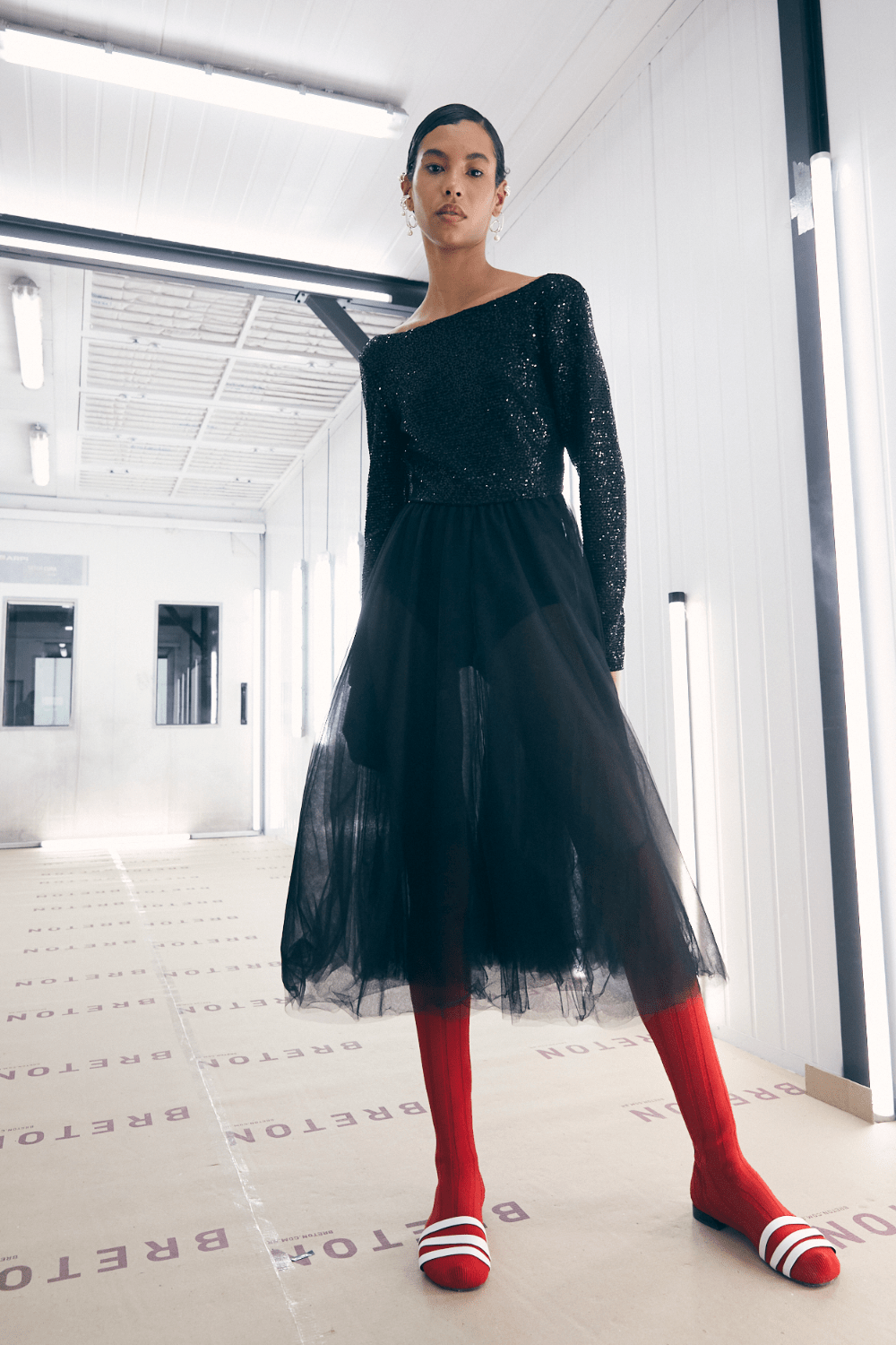 Glória Coelho - Vestido Midi Paetês e Tule Preto